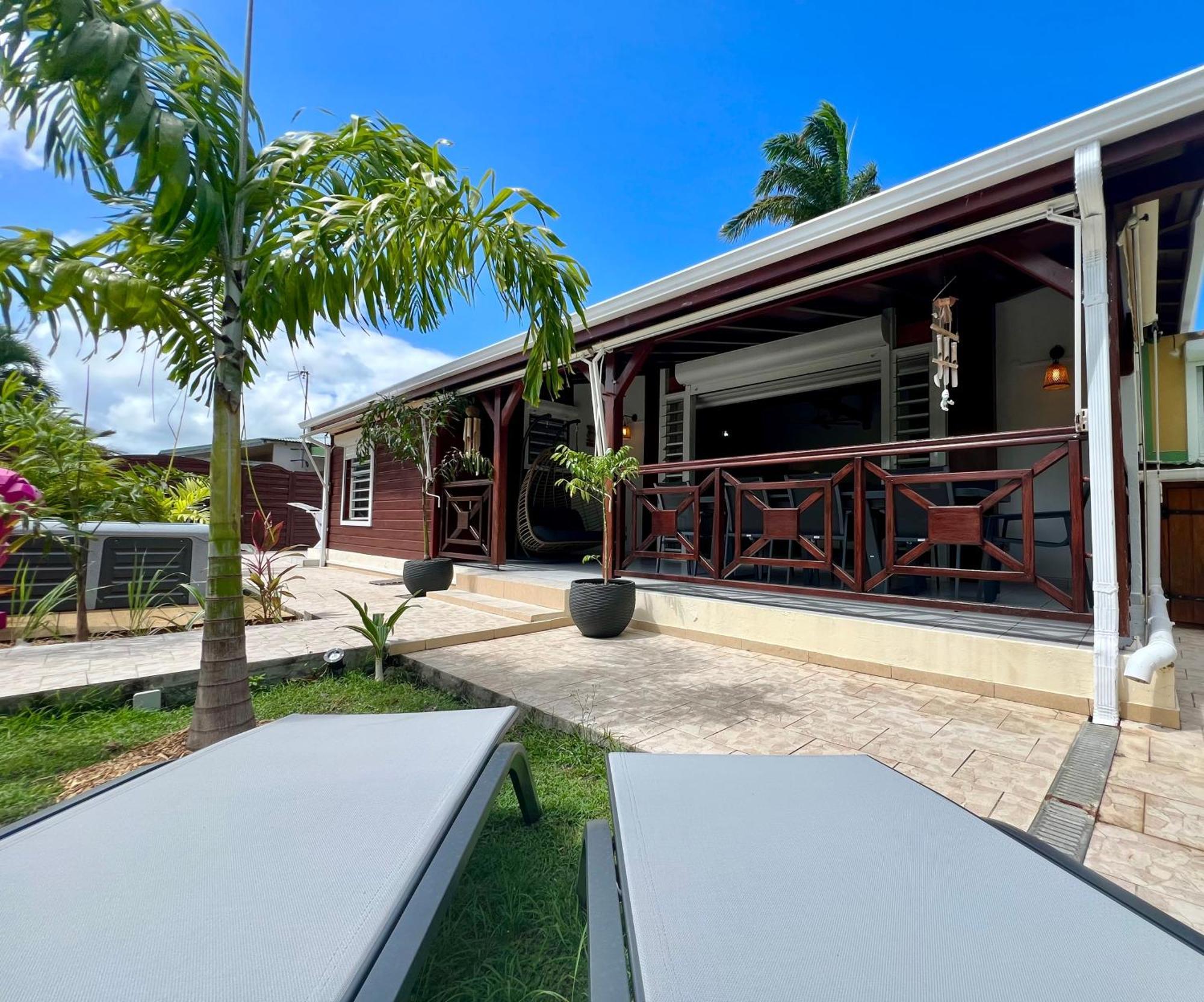 Villa Simeon Saint Francois Avec Piscine Privee Et Jacuzzi Proche Plage Exterior foto
